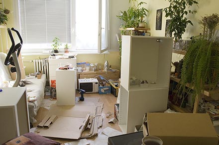 Chaos v obyváku v době rekonstrukce